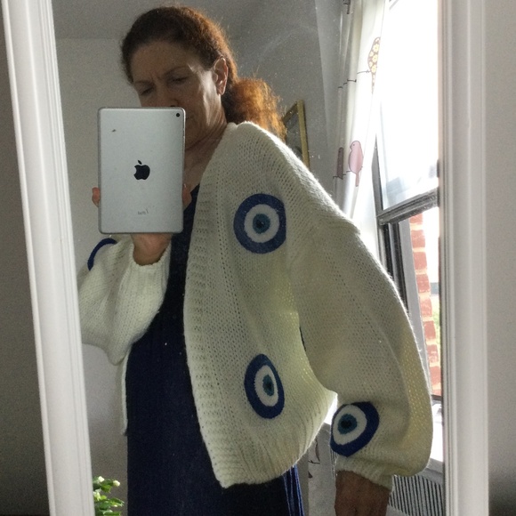 NWT More-Grand oversized sweater with  applications target/hearts sz M/L - Picture 3 of 16